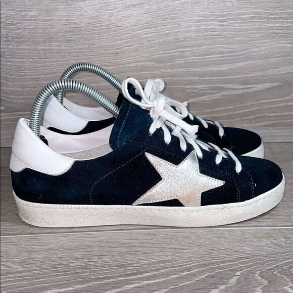Gio+ Black Leather Women’s Sz 7.5-8/EU 38 Large Silver Metallic Star Sneakers - Picture 1 of 13